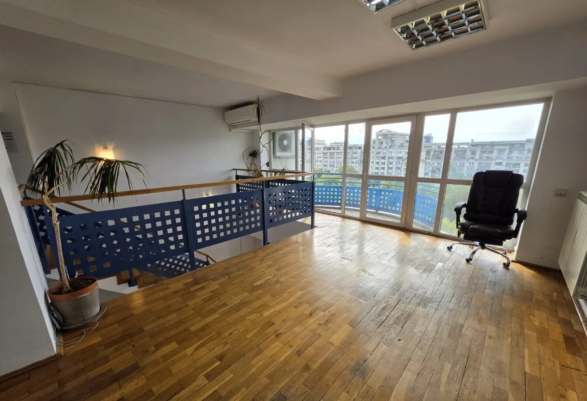 Unirii rond Alba Iulia bloc stradal duplex vedere mixta