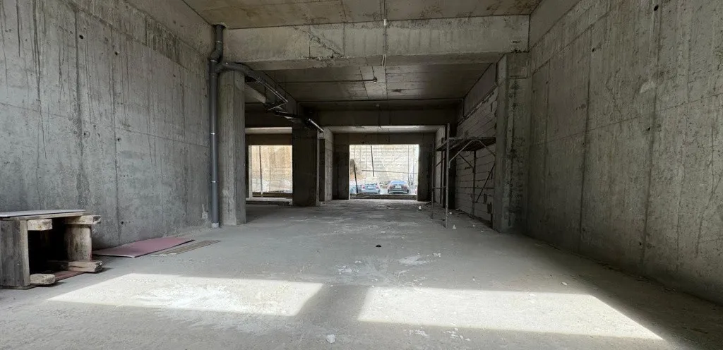 investitie I Spatiu Comercial I Obor De vanzare