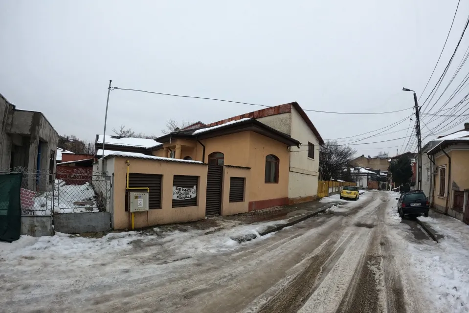 Giurgiu casa de vis de vanzare eleganta si confort zona centrala
