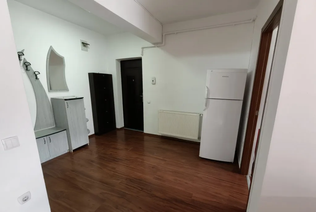 Apartament cu o camera 40 mp parcare subterana zona St
