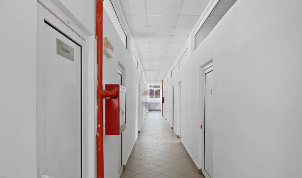 Spatiu de inchiriat 38 mp etajul I zona Podgoria