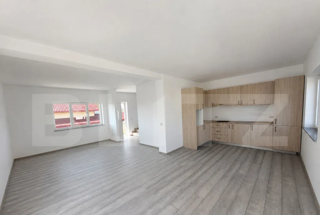 Apartament cu 3 camere de vanzare 69 mp - Str Moldovei
