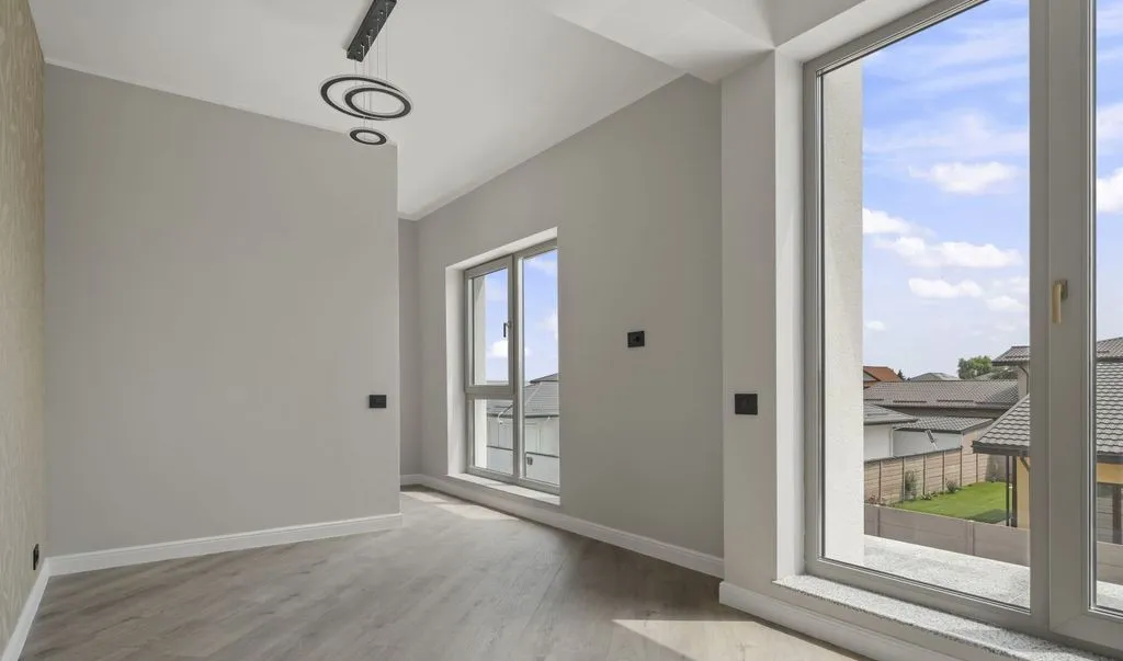 Ciorogarla str Lacului casa de vanzare 5 camere teren 405 mp