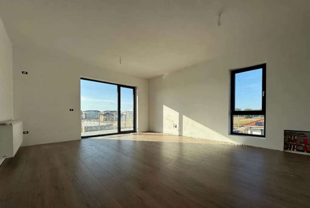 Apartament 2 camere etaj 2 54mp utili nou Zona Neptun G