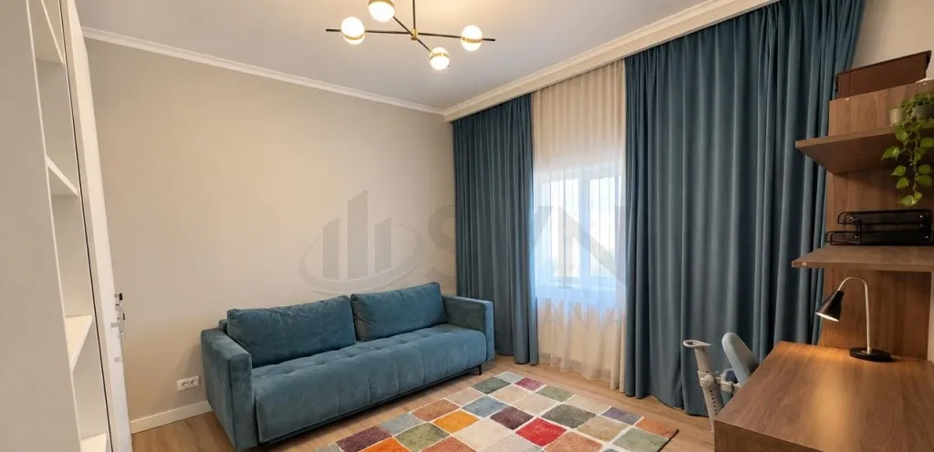 Apartament 3 camere 95 mp Primaverii