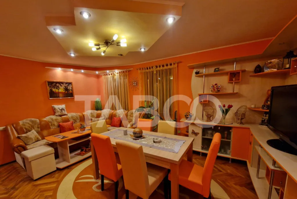Apartament 89 mpu 4 camere 2 bai loc parcare si pivnita cent