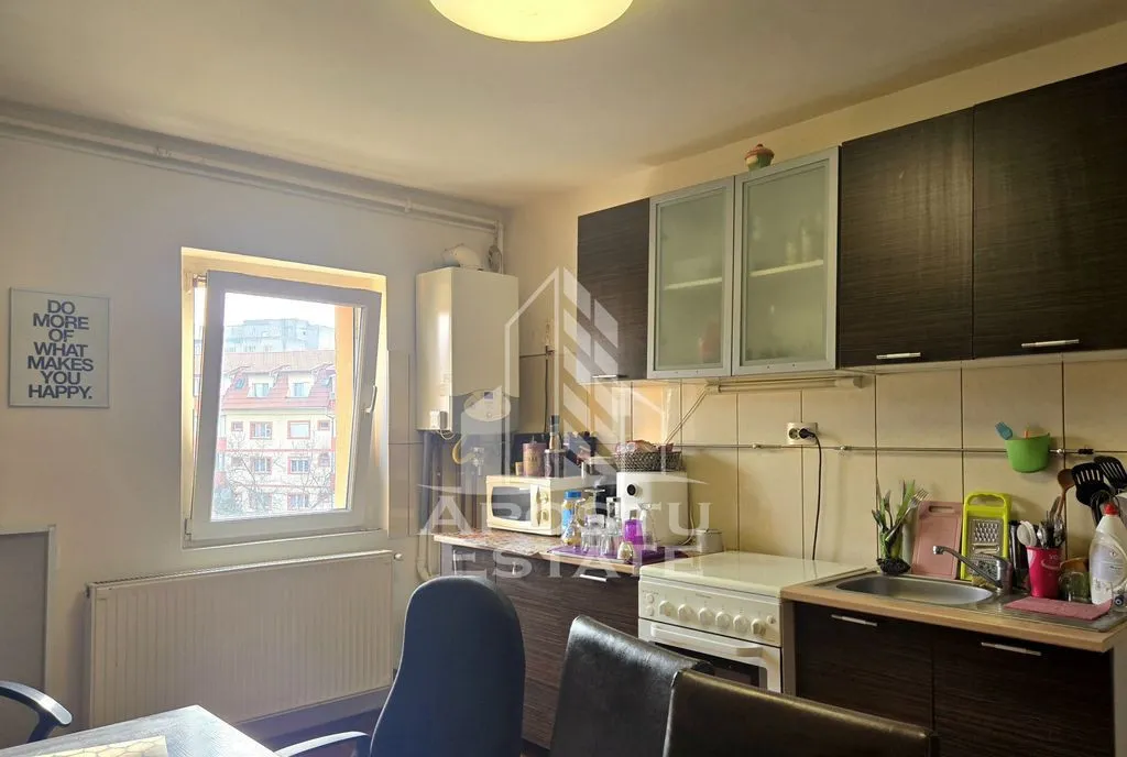 Apartament de vaznare 2 camere etaj intermediar Iulius Mall Timisoara