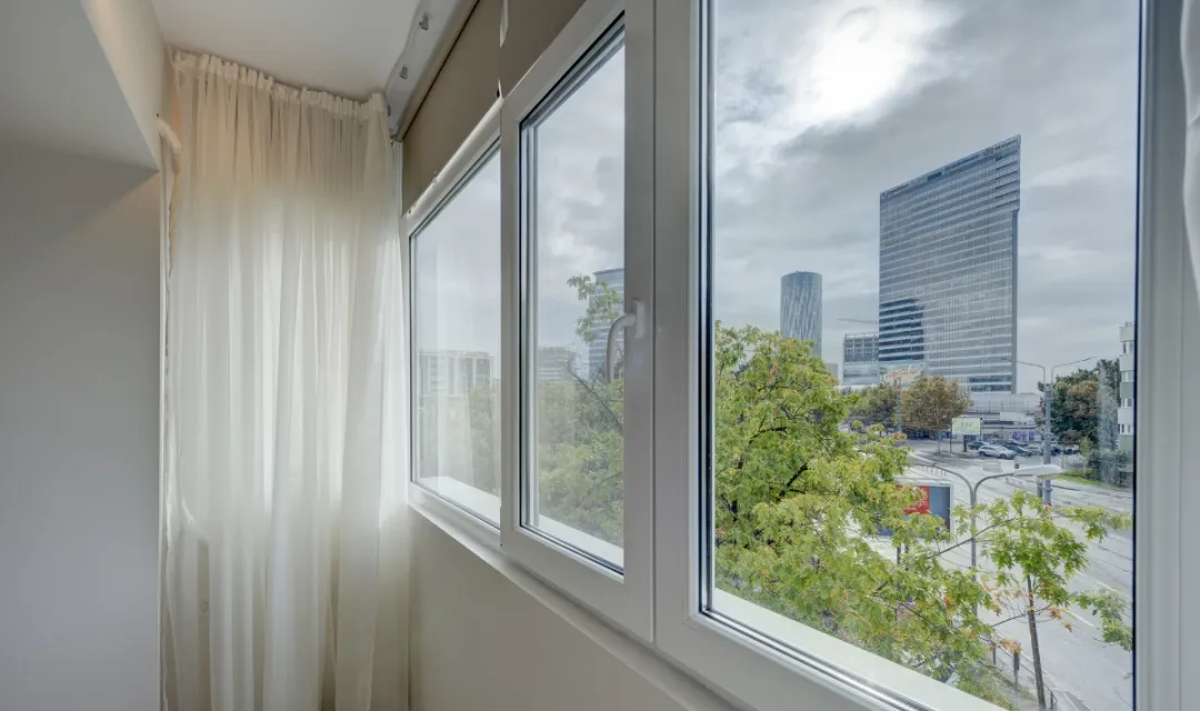 Aviatiei apartament 4 camere 80 mp 2 bai renovat integral