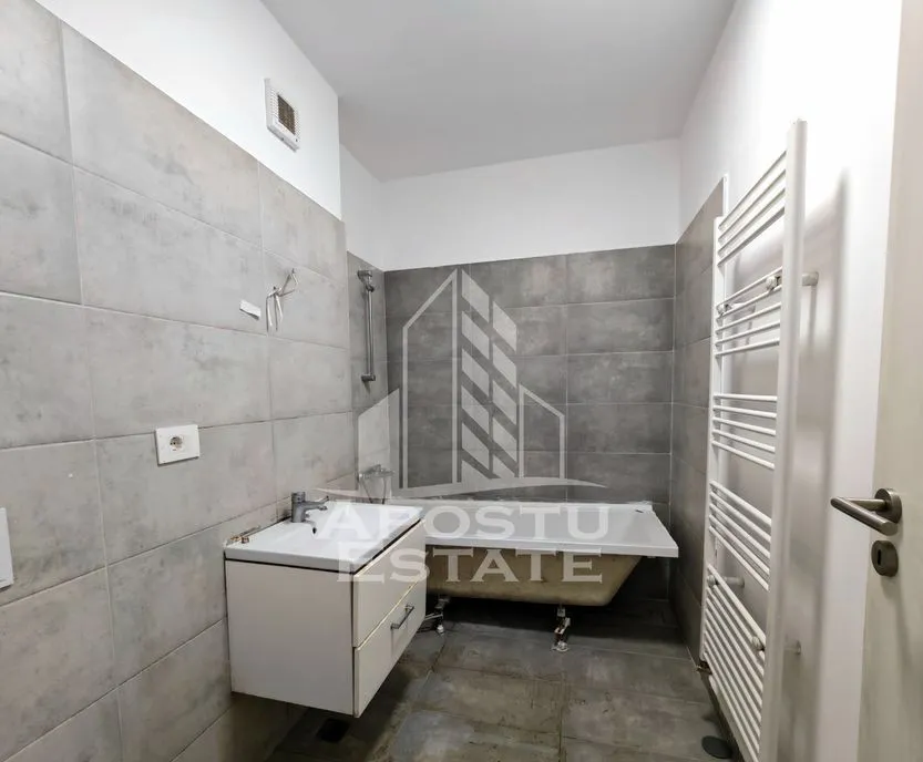 Apartament nou cu 2 camere de vanzare etaj intermediar zona Lipovei