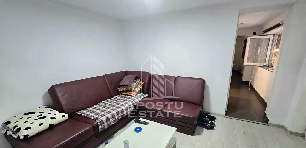 Apartamente de vanzare cu 3 camere si 2 bai Giroc zona Planetelor