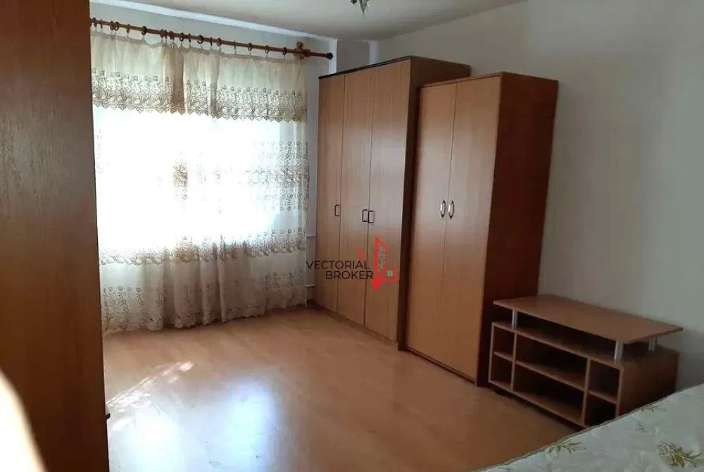 Colentina Etaj 1 garsoniera mobilata utilata bloc reabilitat Doamna Ghica