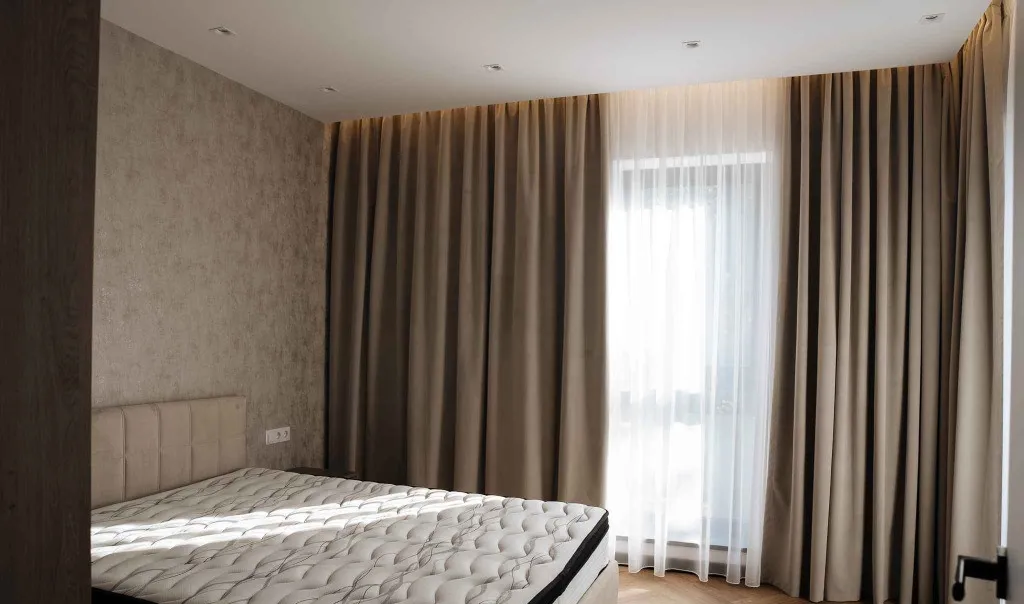 New apartament 3 camere de inchiriat str dealul flor