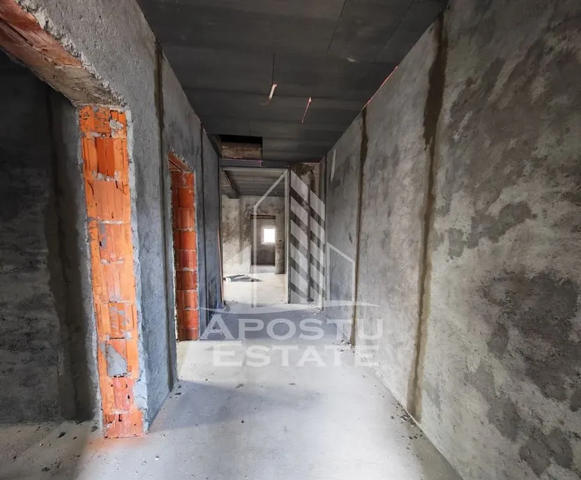 Duplex de vanzare pe parter 3 camere Sag zona Manastirii Timis