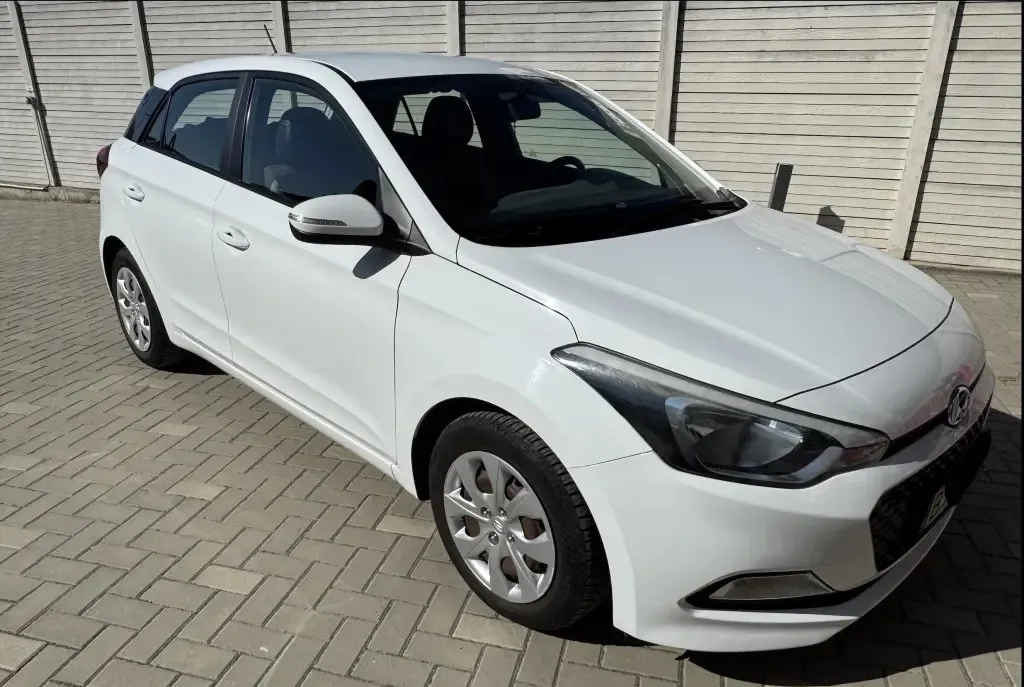 Hyundai i20 1 25 84CP 2016 6 000 eur
