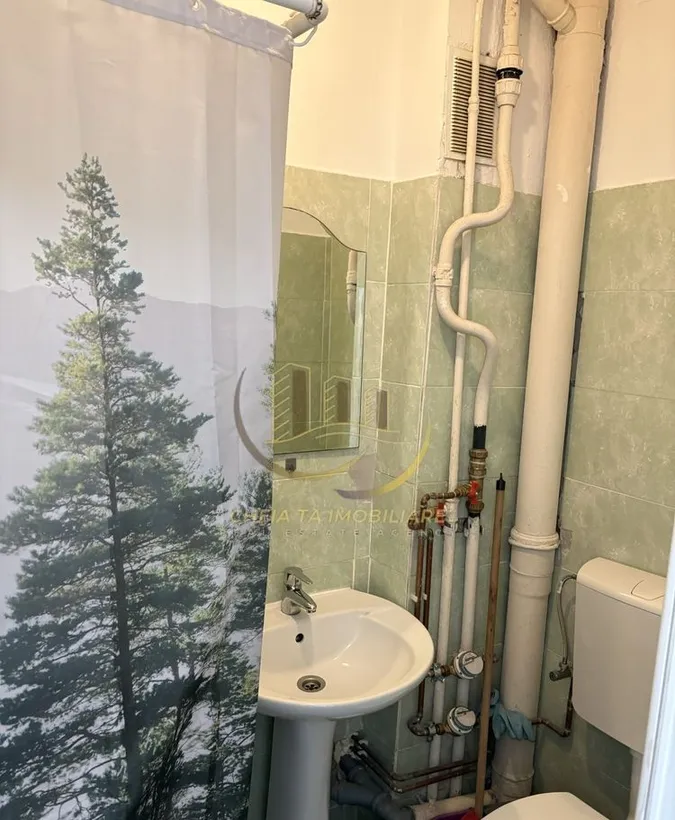 Gheorgheni zona Busteni 2 camere 27 mp Etaj 3/4 Investitie