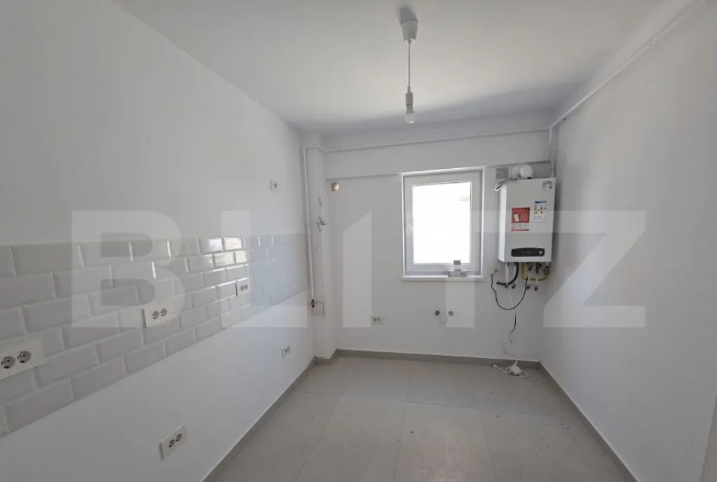 Apartament 2 camere 48 mp etaj 1 decomandat zona Galata