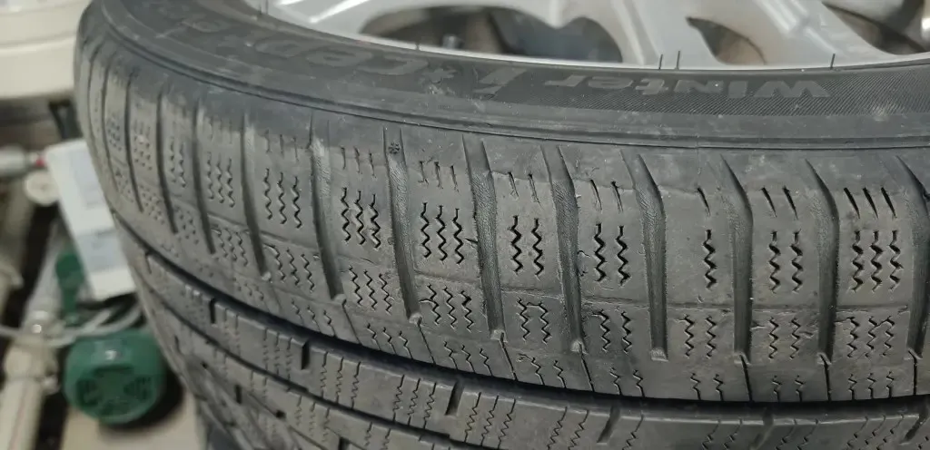 Set Jante Aliaj 17 quot Ford Mondeo Cauciucuri de Iarna Hankook R17 quot 1 300 lei