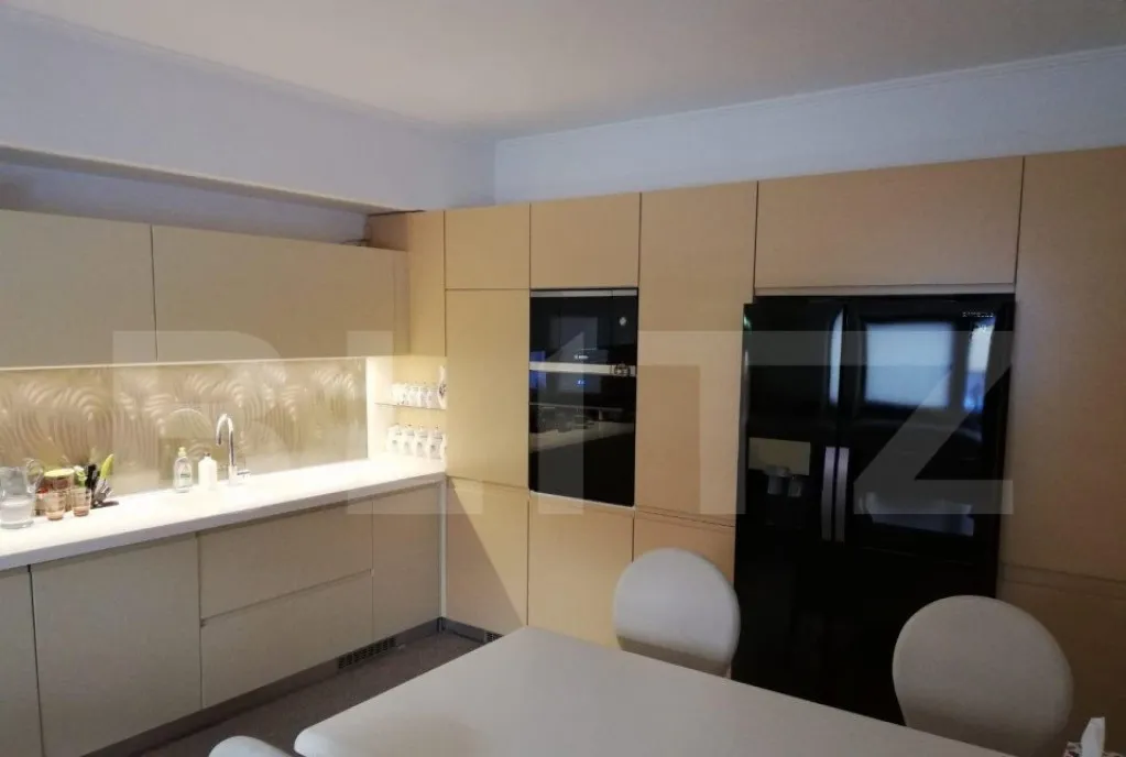Casa deosebita 1545 mp teren in Cristian potential pensiu