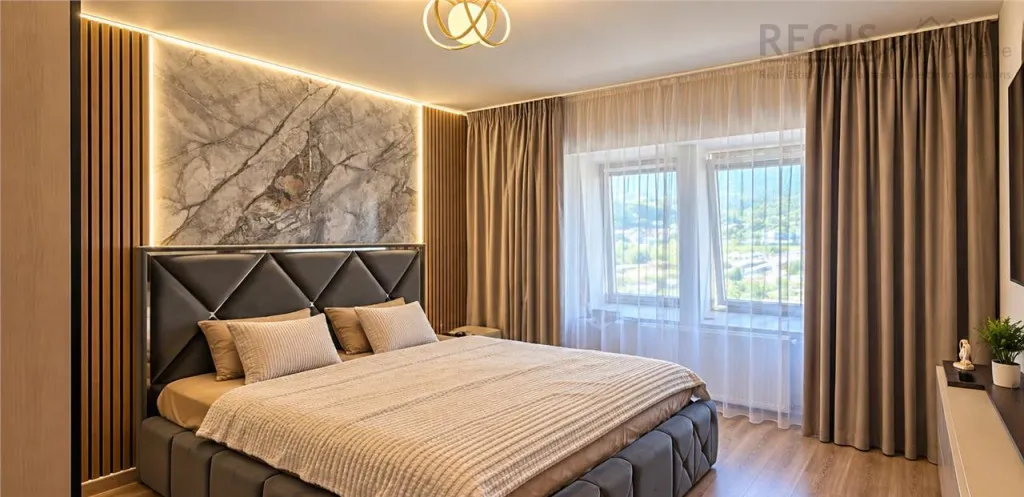Apartament cu 3 camere de