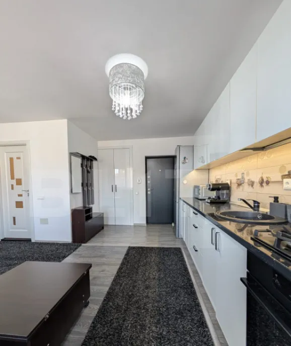 Apartament semidecomandat cu 3 camere 68 mp utili zona Ste