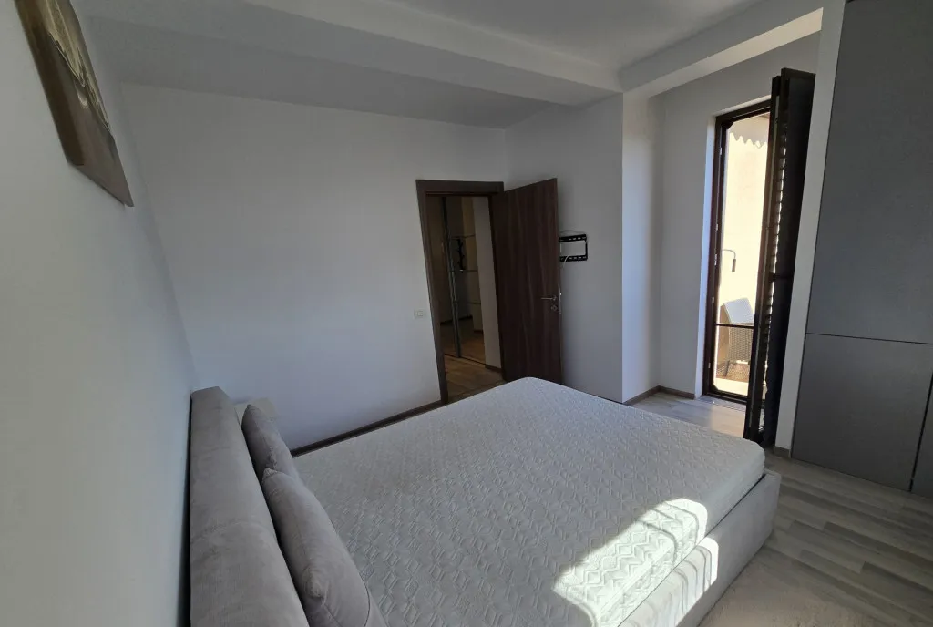 2 camere l parcare l Valea Oltului M Valea Ialomitei
