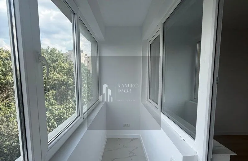 Titan Parc ior apartament 2 camere renovat loc de parcare