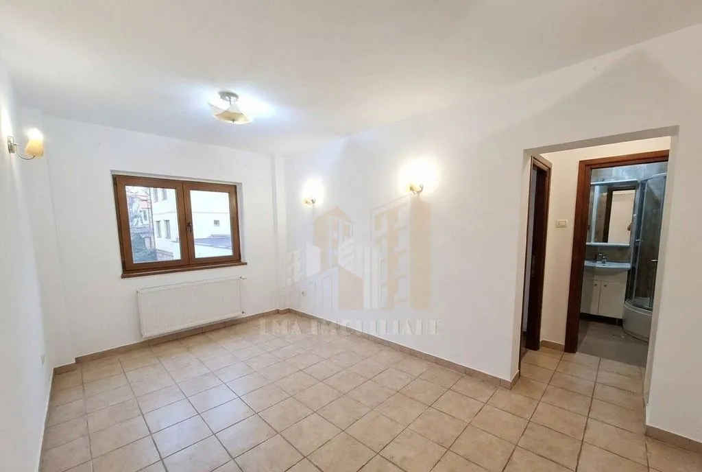 Apartament 4 camere Triaj Brasov