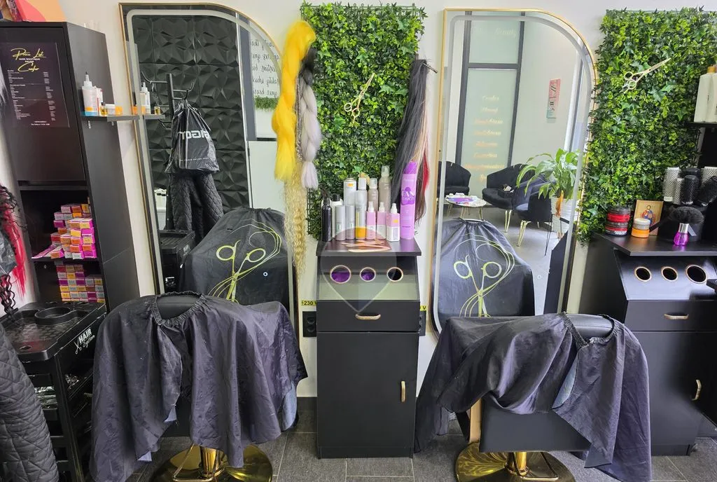 Soseaua Salaj Nr 1-3 Afacere la cheie Beauty Salon Barber Shop