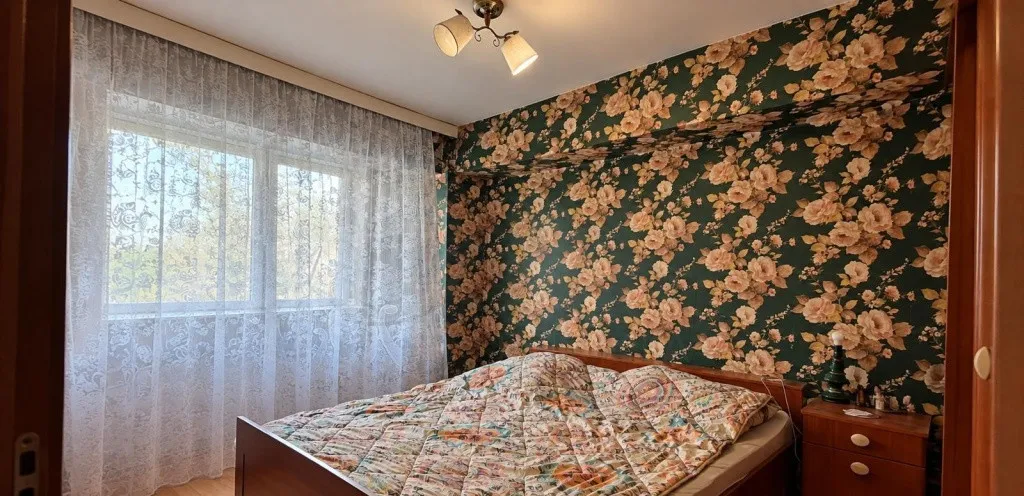Apartament 3 camere Metrou Iancului 98mp utilli I de renovat