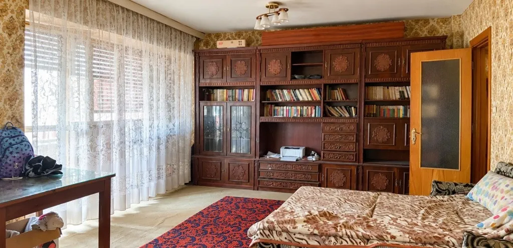 Apartament 3 camere Metrou Iancului 98mp utilli I de renovat