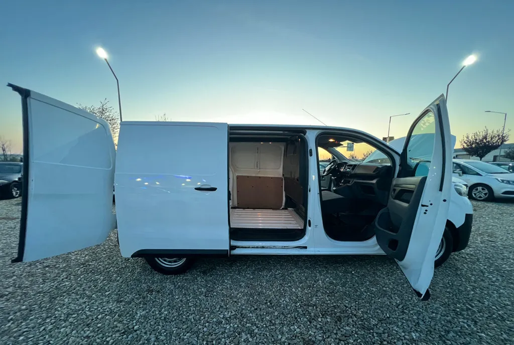 Toyota Proace 1 6d/95cp 2017 EURO 6 TVA Deductibil 7 990 eur