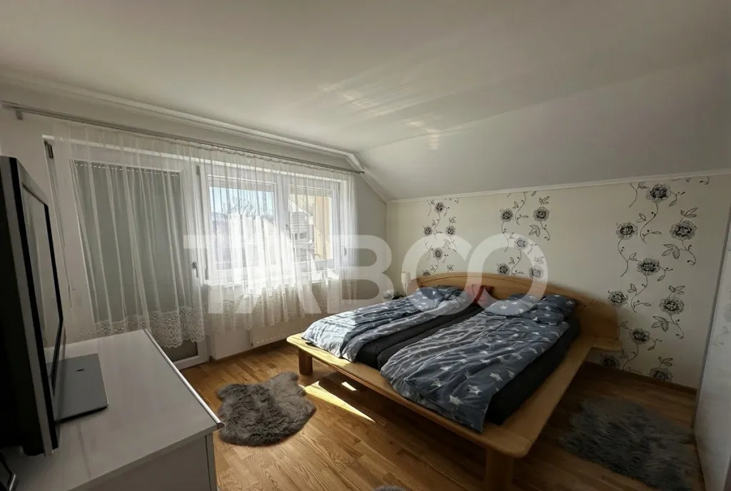 Casa de vanzare 233 mpu si teren de 1000 mp in S