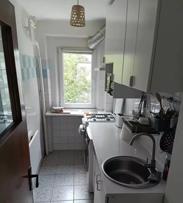 Apartament 2 camere 37mp Zona Berceni sector 4 Nitu Vasile