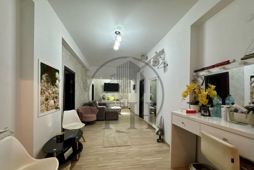 Apartament 3 camere de vanzare Constanta Bd Ferdinand