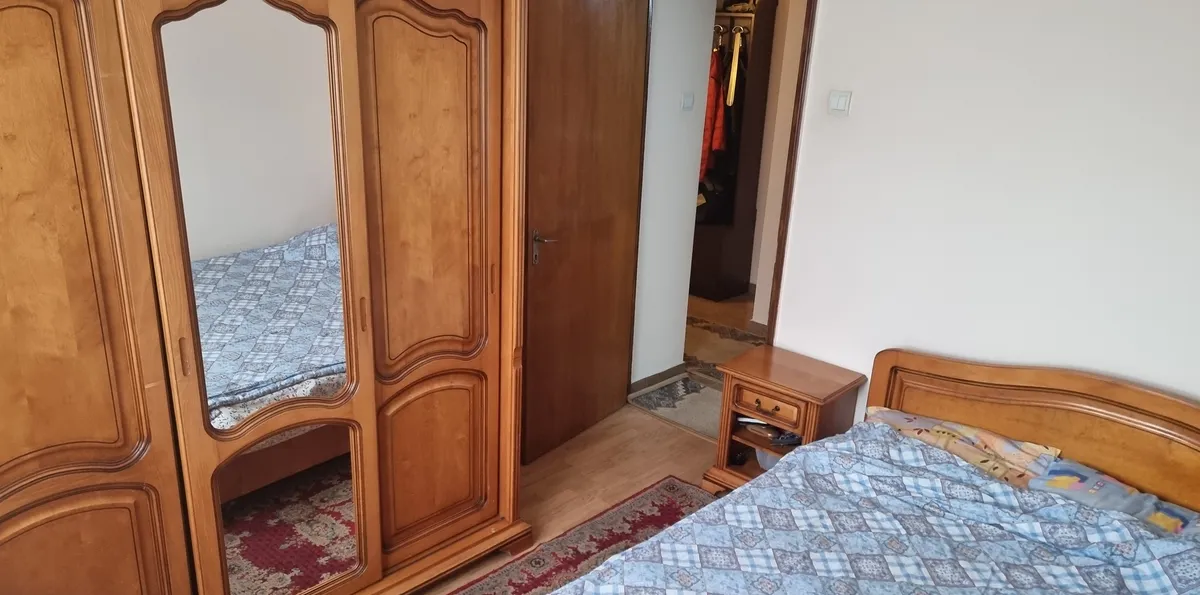 Teiul Doamnei Colentina 12 min metrou Bucur Obor