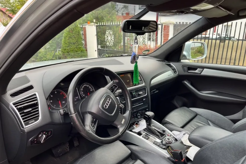 Autoturism Audi Q5 S-line 11 500 eur
