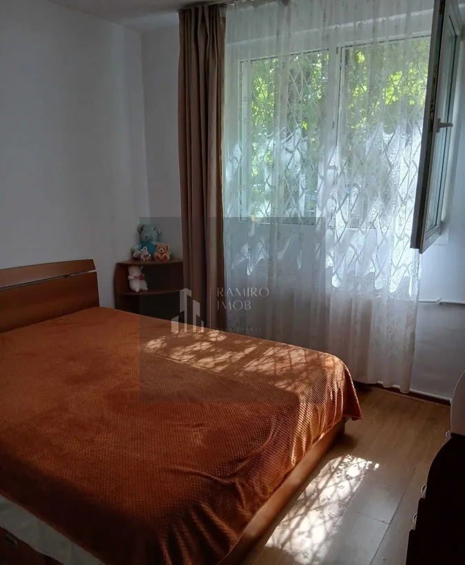 Piata Progresul sector 4 apartament 2 camere