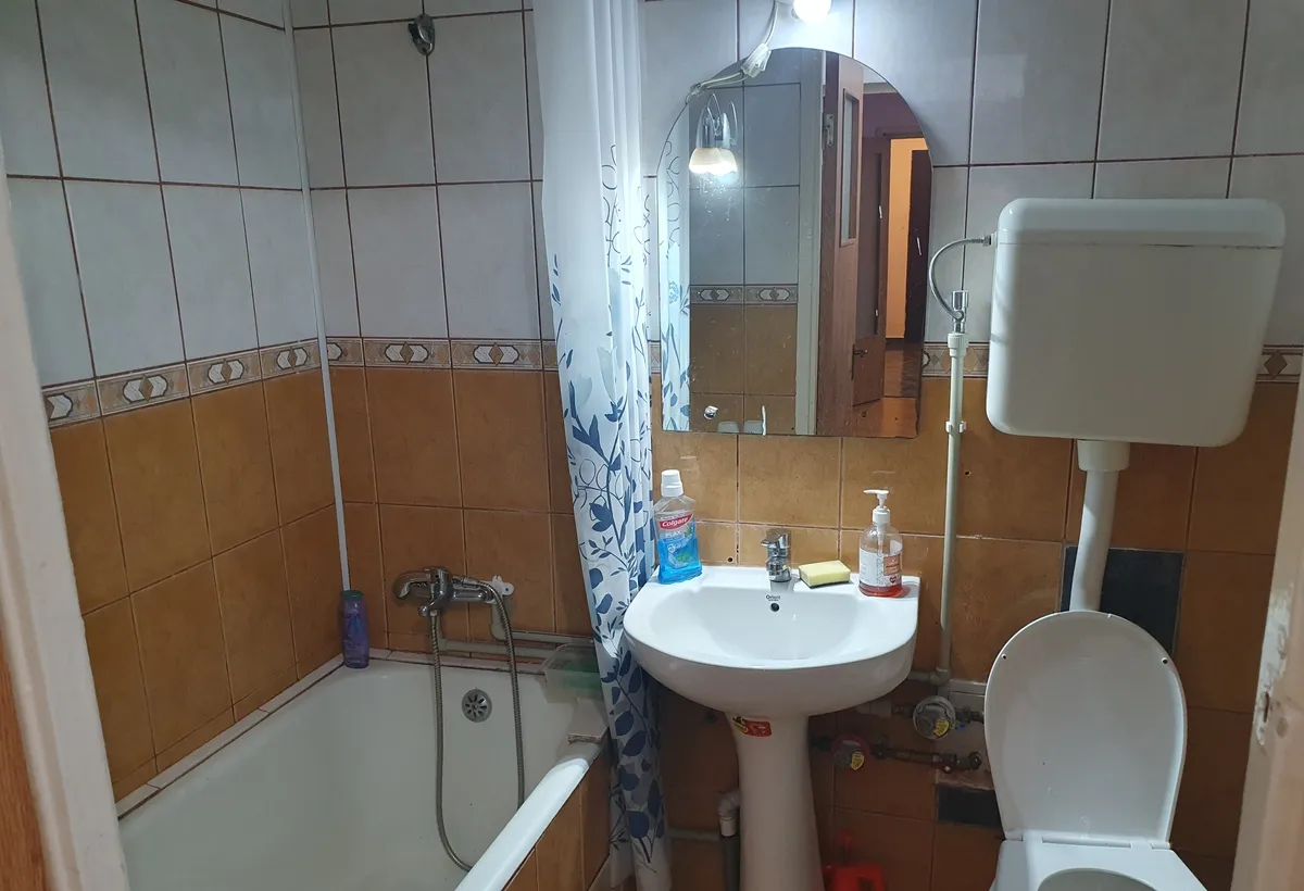 Dr Taberei V Ialomitei 3 camere p/4 reabilitat bl 73 boxa