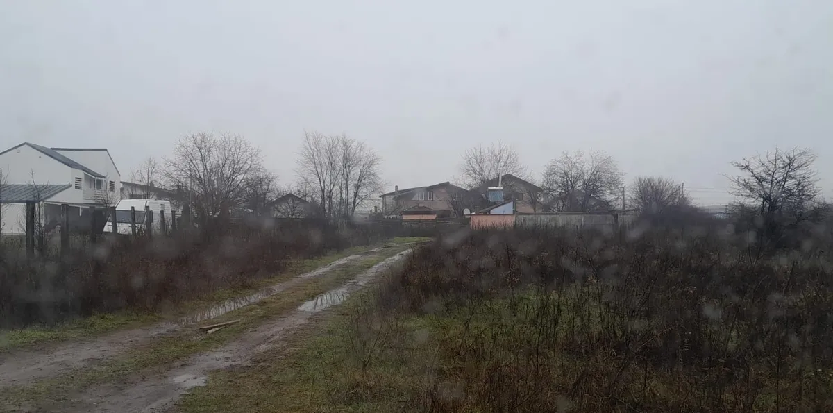 Chitila langa statia electrica pretabil pentru baterii de stocare