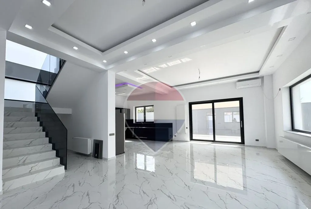 Vila 6 camere premium Bd Pipera la 2 min de str Erou Iancu Nicolae