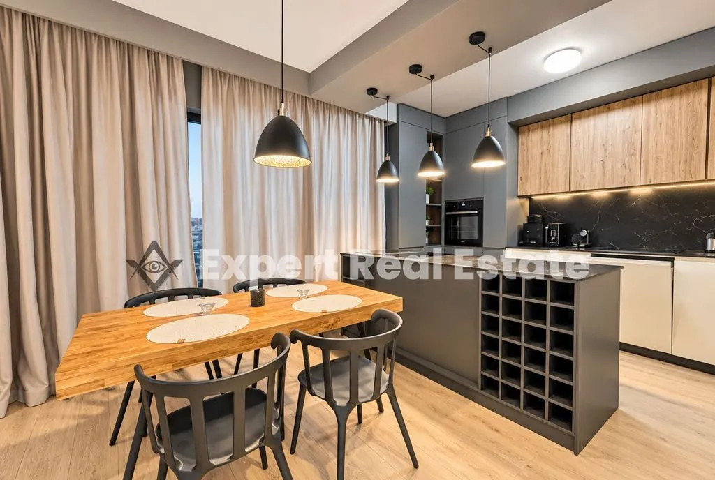 Apartament modern 3 camere 2 bai tunari