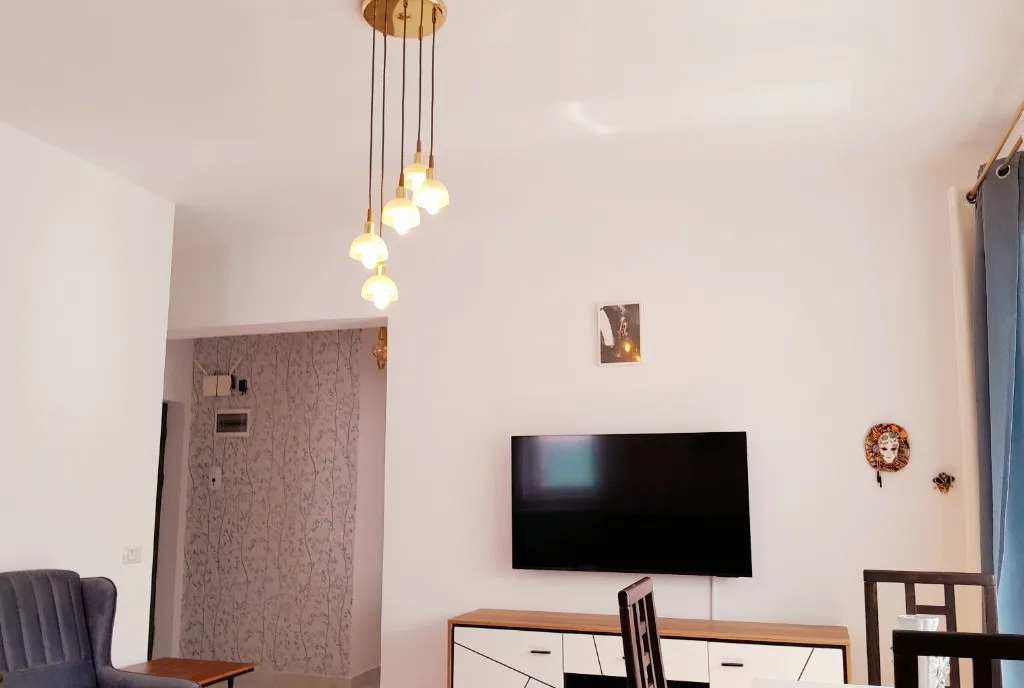 Apartament 3 camere mobilat dec 2 bai 2 parcari bloc nou 0 comision