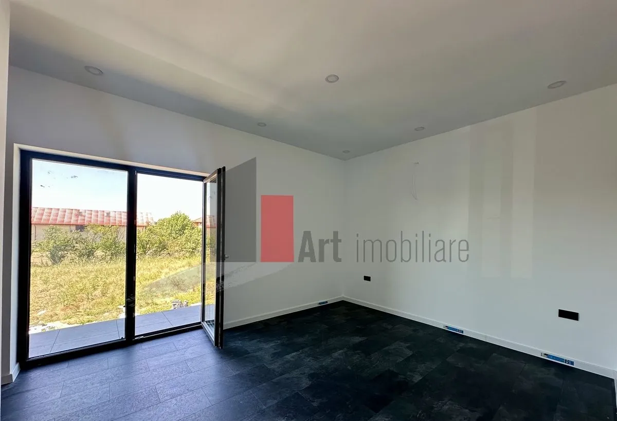Domnesti vanzare vila 4 camere