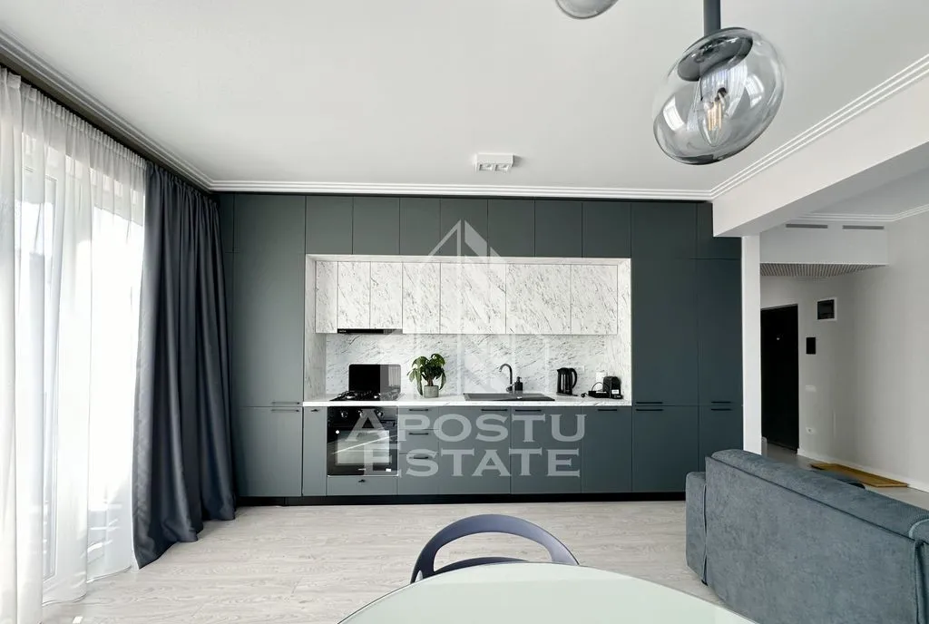 Apartamet cu 3 camere etaj intermediar zona Cetatii