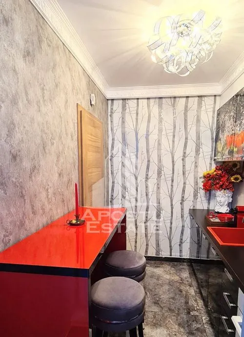 Apartament cu 2 camere centrala proprie situat in zona Sagului
