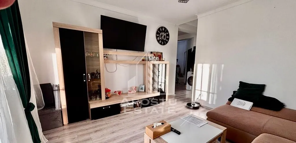 Apartament 3 camere decomandat Braytim 66 mp balcon
