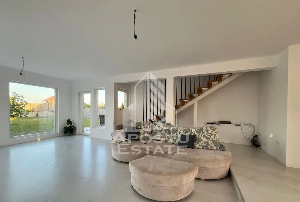 Casa 6 camere 2 bai garaj teren 913 pompa de caldura