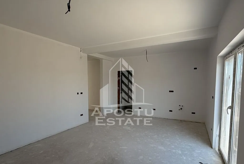 Casa de vanzare tip duplex Giarmata