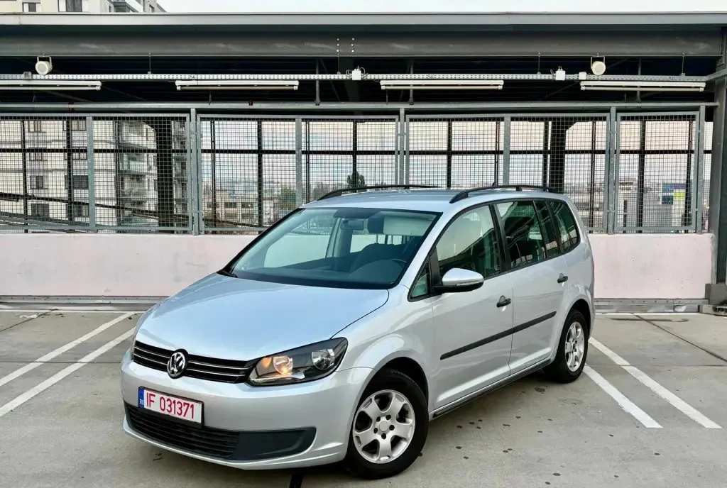 Volkswagen Touran 1 6 TDI BlueMotion Technology Comfortline ndash ndash 2012 4 950 eur
