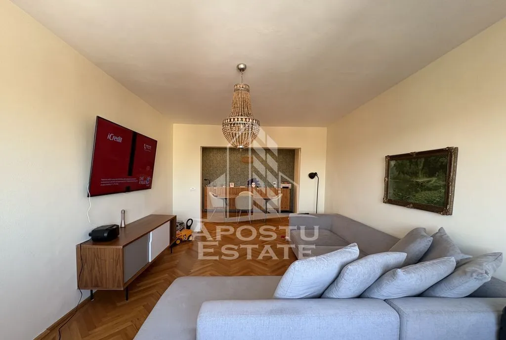 Apartament 3 camere 2 bai etaj intermediar langa Punctele Cardinale